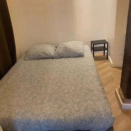 2 Lyonnais