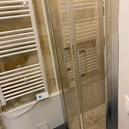 2 Lyonnais Apartment Paris