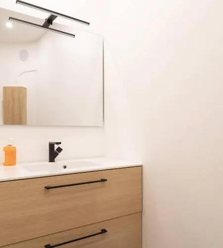 2 Lyonnais Apartman